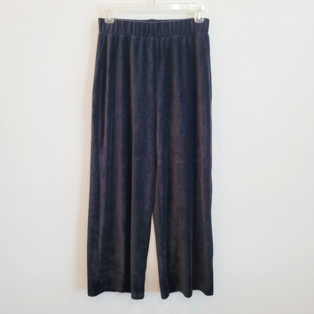 Jolt Black Velvet Pants Wide Legs Size Small